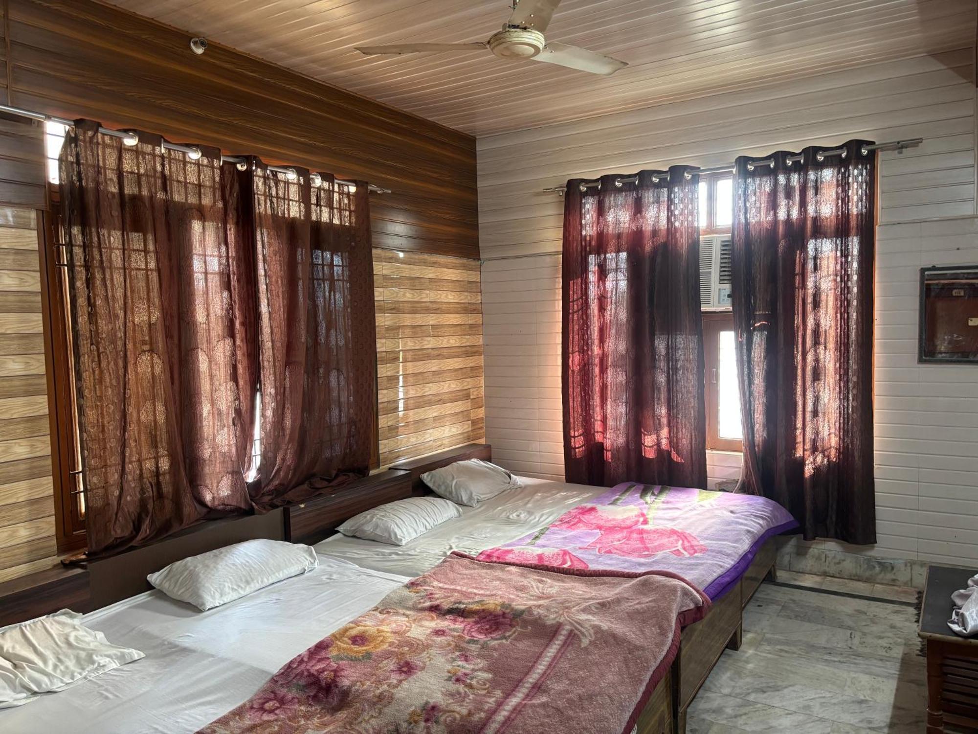 Sgh Guest House Mathura Εξωτερικό φωτογραφία